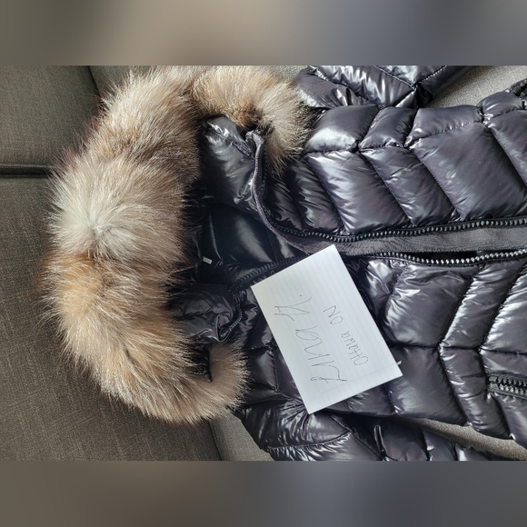 Moncler Fulmarus - Picture 6 of 11